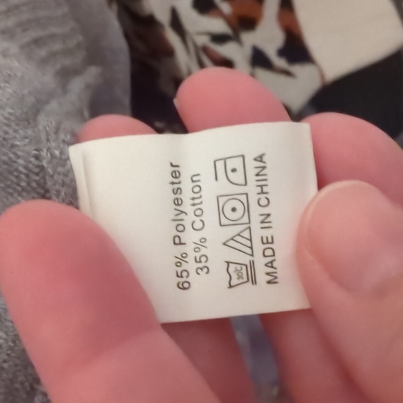 Grey Knit Sweater with Leopard Print Sleeves - Picture 5 of 6